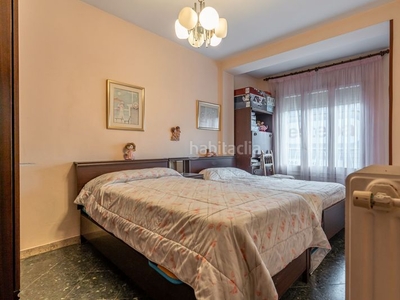 Piso en carrer de frederic soler pis en venda de 5 habitacions al barri niloga en Reus