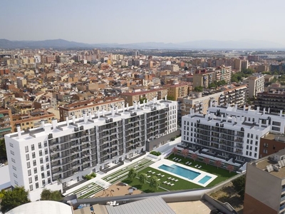 Piso en carrer pau vila piso con 3 habitaciones con ascensor en Barberà del Vallès