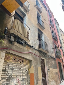 Piso en carrer sant josep 7 pis nou de 2 habts. al barri vell en Girona