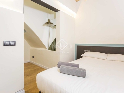 Piso en excelentes condiciones de 2 dormitorios en venta en gràcia, en Barcelona