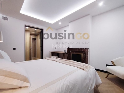 Piso en venta , 133 m2, 3 dormitorios, 4 baños, calefacción a gas, aire acondicionado, ascensor y portero. en Madrid