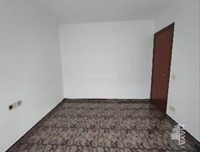 Piso en venta en avenida roureda, , barcelona en Viladecans