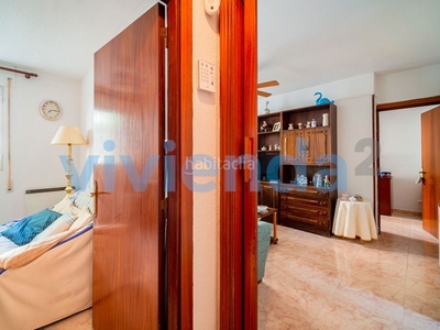 Piso en Ventas, 59 m2, 3 dormitorios, 1 baños, 184.000 euros en Madrid