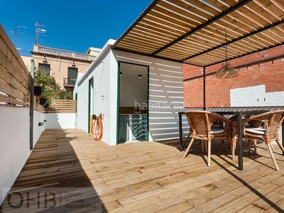 Piso terraza privada en la azotea con cocina y aseo en Barcelona