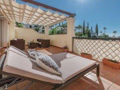 Venta Casa adosada Marbella. Con terraza 257 m²