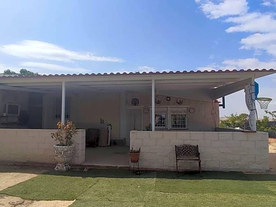 Venta Casa rústica en Calle de Estremera Estremera. 787 m²