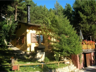 Venta Casa unifamiliar en Calle La Clota La Coma i la Pedra. Buen estado con terraza 126 m²