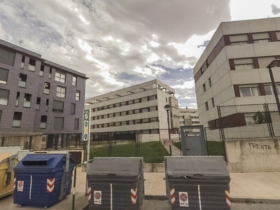Ático en venta en Fuentecillas - Universidades de 2 habitaciones con terraza y garaje