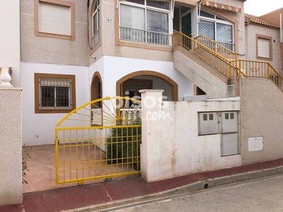 Casa adosada en venta en Carrer Riu Tajo, 366
