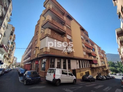 Piso en venta en Barrio - Sta. Elena