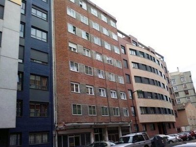 Piso en venta en Centro - Burgos de 3 habitaciones con ascensor