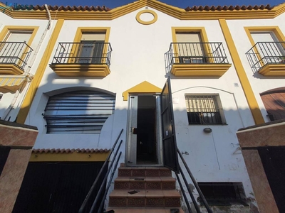 Venta Casa adosada Aljaraque. Con terraza 180 m²