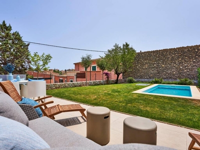 Venta Casa unifamiliar Calvià. Con terraza 136 m²