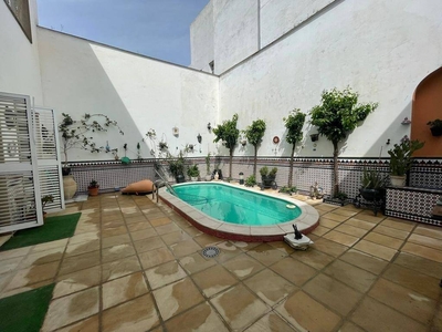 Venta Casa unifamiliar Córdoba. Con terraza 725 m²