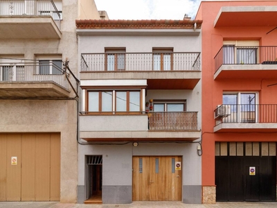 Venta Casa unifamiliar en Simó. Gratacós Figueres. Con terraza 266 m²