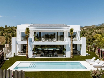 Venta Casa unifamiliar Marbella. Con terraza 560 m²
