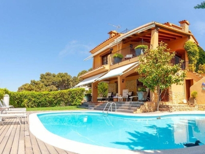 Venta Chalet Palafrugell. Buen estado 428 m²