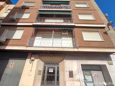 Venta Piso Bailén. Piso de tres habitaciones en Calle Conde de Torreanaz. Quinta planta