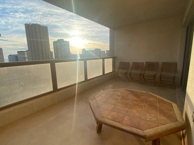 Venta Piso Benidorm. Piso de dos habitaciones Octava planta con terraza