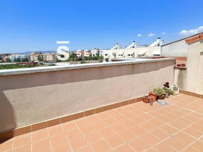 Venta Piso en Ac Rambla La Girada. Vilafranca del Penedès. Con terraza