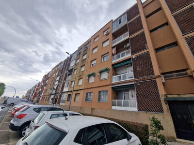 Venta Piso Plasencia. Piso de tres habitaciones Segunda planta con balcón