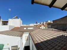 Casa edificio de viviendas en venta en pleno centro de triana en Sevilla