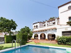 Castelldefels villa en venta