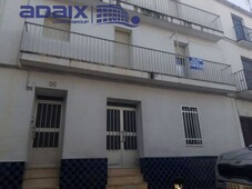 Venta de piso en calle Manuel Quintanilla de 3 habitaciones con terraza