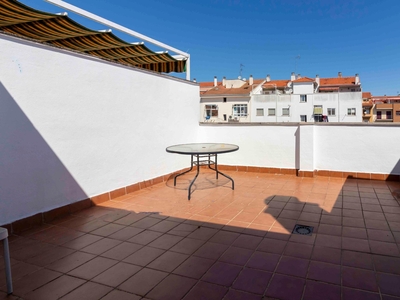 Alquiler de ático con terraza en San Fernando, Estación (Badajoz), Estación