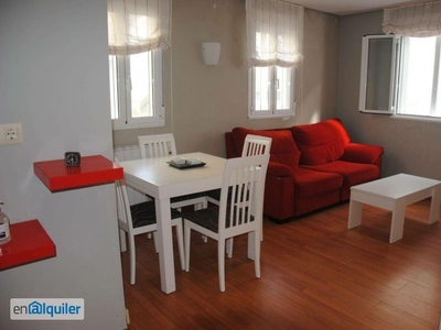 Alquiler de Chalet pareado en calle Consistorio, 23