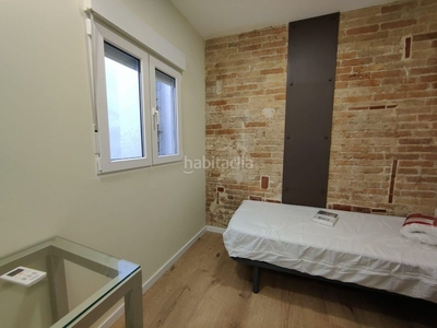 Alquiler piso en carrer cuirateries 2 piso con 2 habitaciones amueblado con ascensor, calefacción y aire acondicionado en Tarragona