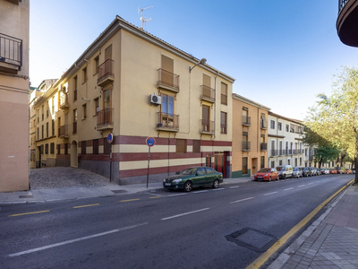 Apartamento en venta en Cercado Bajo de Cartuja, Granada