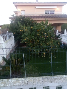 Casa en venta en Castellet i la Gornal