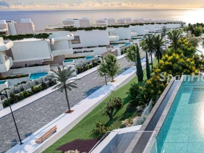 Casa pareada en venta en Bahía de Marbella, Marbella