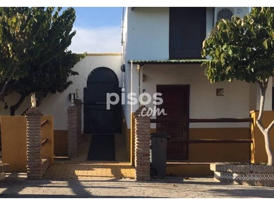 Chalet en venta en Avenida de las Adelfas