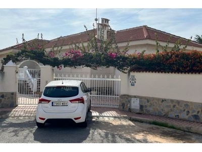 villa en Venta en Rojales