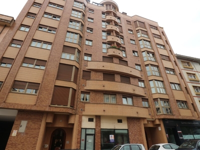 Alquiler de piso en Zona Caces (Oviedo), Otero