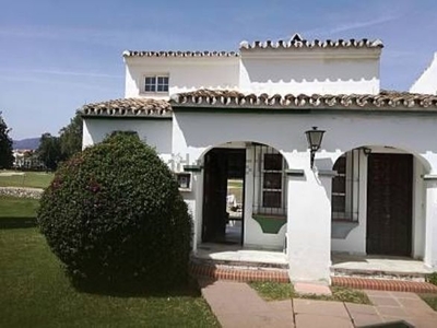 Alquiler de casa con piscina en Mijas golf