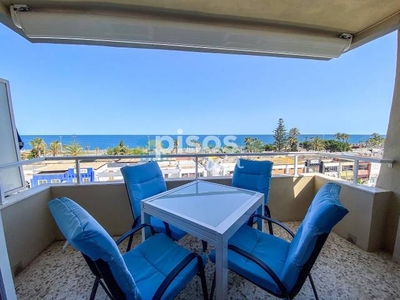 Apartamento en venta en Torre del Mar, 1A.Línea de Playa, Zona de Playa, en El Centro, Cerca del Mar, Cerca del Puerto