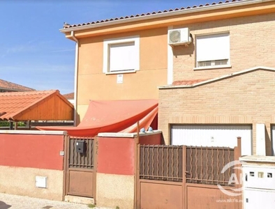 ¡¡VIVIENDA ESPECIAL INVERSORES EN UGENA!! OPORTUNIDAD DE INVERSIÓN