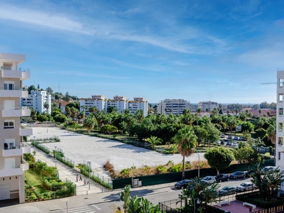 Apartamento en venta en Rodeo Alto - Guadaiza - La Campana, Marbella, Málaga