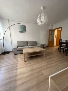 Alquiler de piso en Carretas - Huerta de Marzo - La Pajarita de 3 habitaciones con terraza y garaje