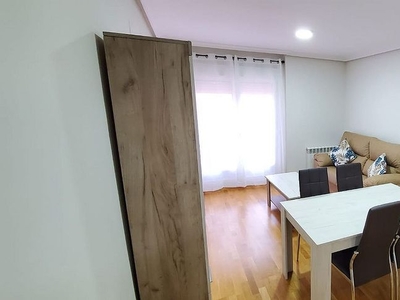 Alquiler de piso en Centro - Puertollano de 2 habitaciones con muebles y aire acondicionado