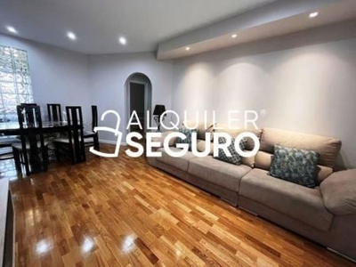 Alquiler de piso en Lovaina - Aranzabal de 2 habitaciones con terraza y muebles