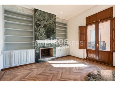 Apartamento en alquiler en Ciutat Vella