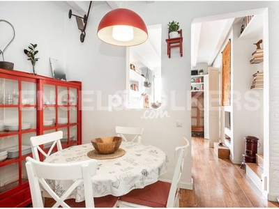 Apartamento en venta en Gràcia