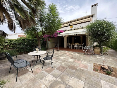 Apartamento en venta en Las Marinas / Les Marines, Dénia, Alicante