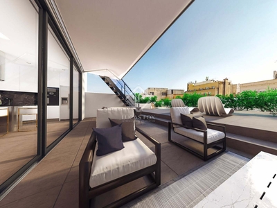 Ático de 195 m² con 180 m² de terraza en venta en Gótico