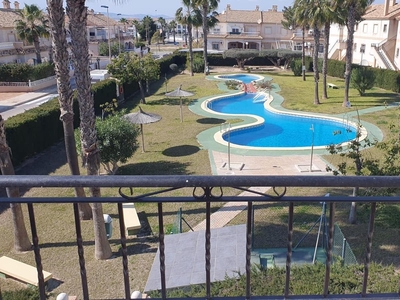 Bungalow en venta en La Mata, Torrevieja, Alicante