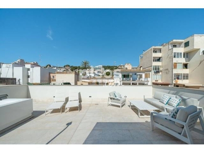 Casa adosada en venta en Carrer de Georges Bernanos